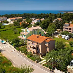 rezervovat zde